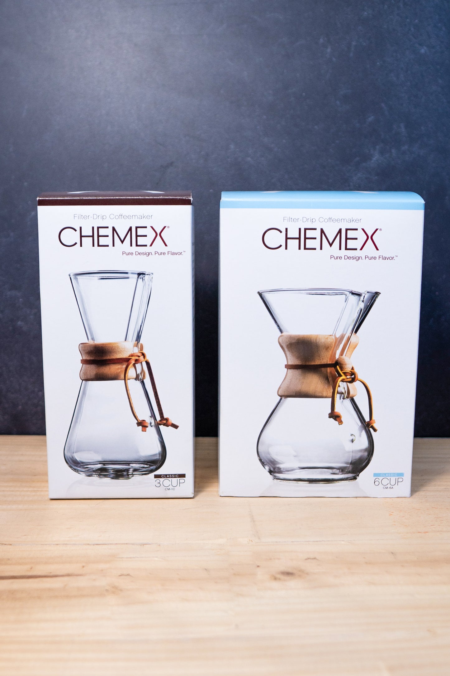 Cafetera Chemex de vidrio y mango de madera