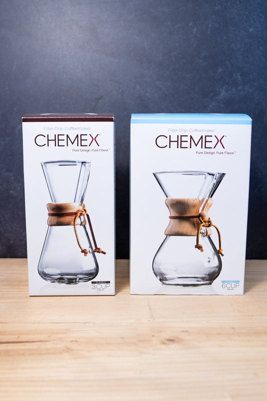 Cafetera Chemex de vidrio y mango de madera